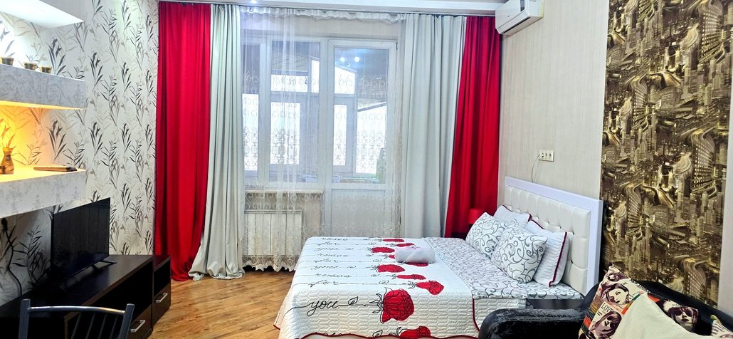 Интерьер: 1-комнатная квартира, ул. Зенкова, 59, 40 м²
